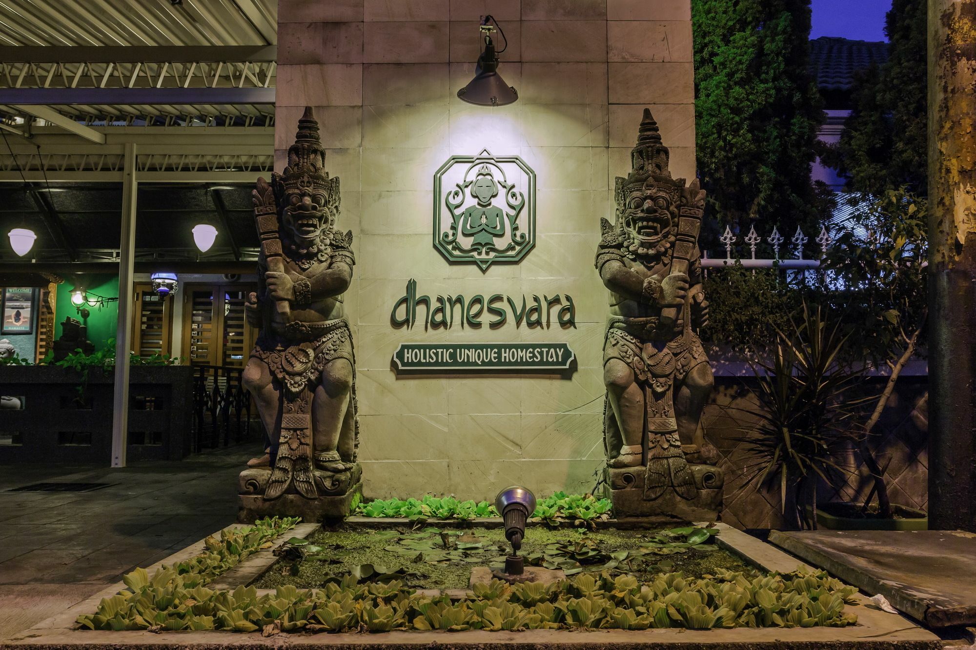 Dhanesvara Holistic Unique Homestay Wonotjolo Dış mekan fotoğraf